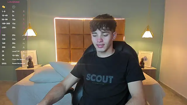 AlejooTwink online show from October 17, 12:47 am