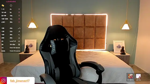 Snapshot of AlejooTwink chatting on March 22, 2:04 am AlejooTwink online show from March 22, 2:04 am