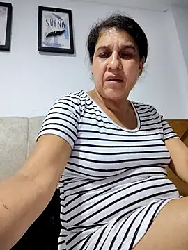 Snapshot of siri_duque chatting on February 20, 1:36 am siri duque online show from February 20, 1:36 am