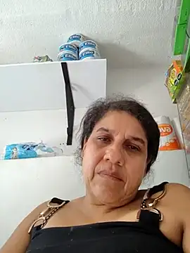 Snapshot of siri_duque chatting on February 20, 7:19 pm siri duque online show from February 20, 7:19 pm