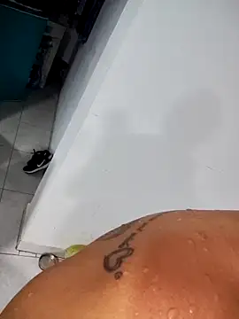 Snapshot of siri_duque chatting on February 27, 1:59 am siri duque online show from February 27, 1:59 am