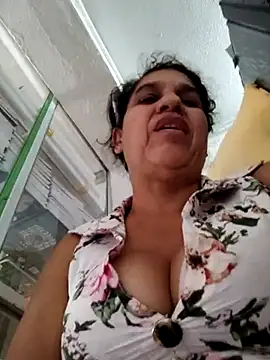 Snapshot of siri_duque chatting on March 7, 6:54 pm siri duque online show from March 7, 6:54 pm