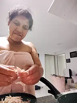 Snapshot of siri_duque chatting on March 14, 1:05 am siri duque online show from March 14, 1:05 am