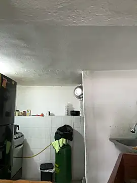 Snapshot of siri_duque chatting on September 18, 3:14 pm siri duque online show from September 18, 3:14 pm