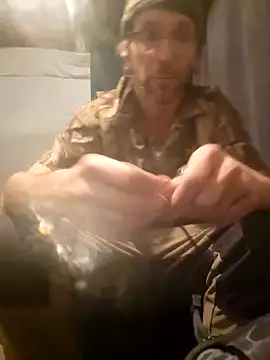 chatwatchcum online show from January 17, 1:47 am