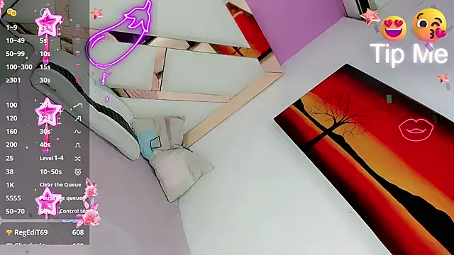 Snapshot of barbiedolls_x chatting on January 11, 1:27 am barbiedolls x online show from January 11, 1:27 am