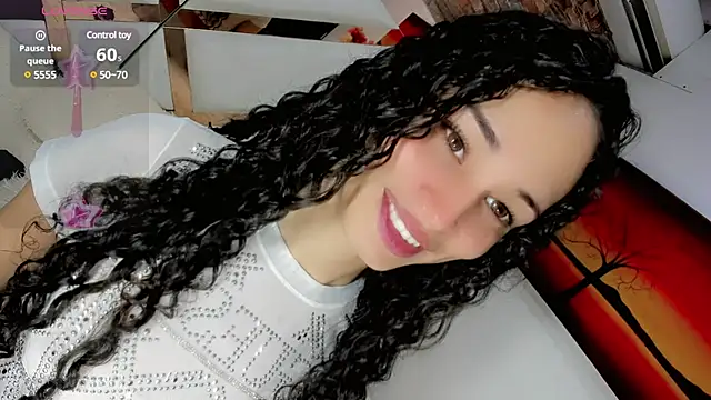 Snapshot of barbiedolls_x chatting on February 25, 6:25 am barbiedolls x online show from February 25, 6:25 am