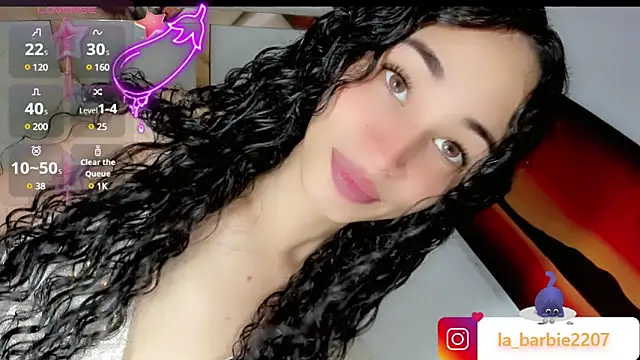 Snapshot of barbiedolls_x chatting on March 1, 9:04 pm barbiedolls x online show from March 1, 9:04 pm