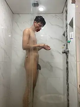 Leo bunny hot online show from December 5, 6:55 pm