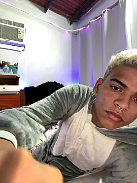 Leo bunny hot online show from October 15, 6:30 pm