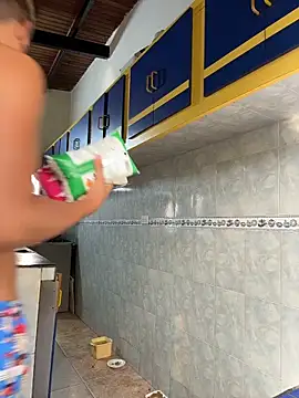 Leo bunny hot online show from November 19, 7:25 pm