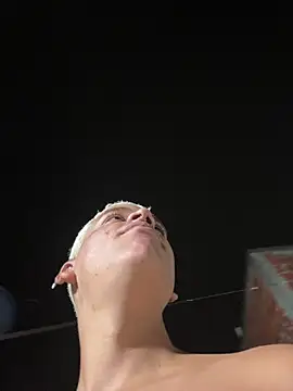 Leo bunny hot online show from November 26, 3:51 am