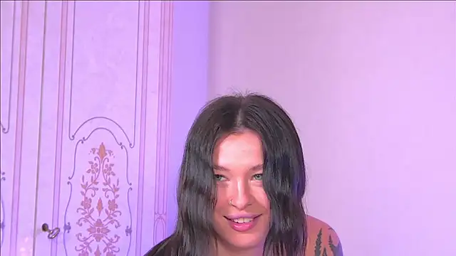 AlexandraBloom online show from January 8, 9:12 pm