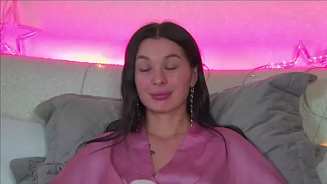 AlexandraBloom online show from January 10, 3:29 am