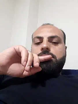 krzantem3454 online show from March 27, 8:41 pm