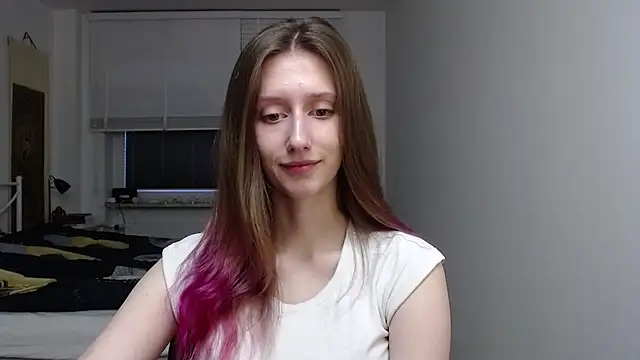 LUNA delight online show from November 17, 6:30 am