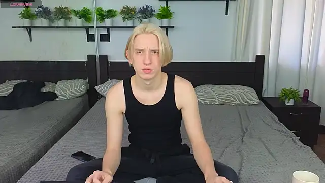 Ron Vils online show from November 29, 7:11 am