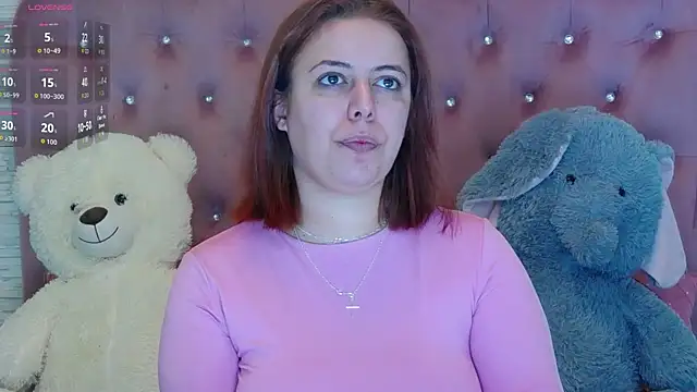 Snapshot of SophiaStarr chatting on November 13, 8:41 pm SophiaStarr online show from November 13, 8:41 pm