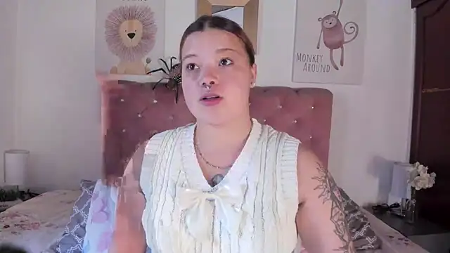 CelessteRedds online show from October 31, 11:44 am