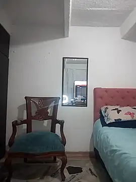 Snapshot of Venus-Wood chatting on November 12, 10:41 pm Venus-Wood online show from November 12, 10:41 pm