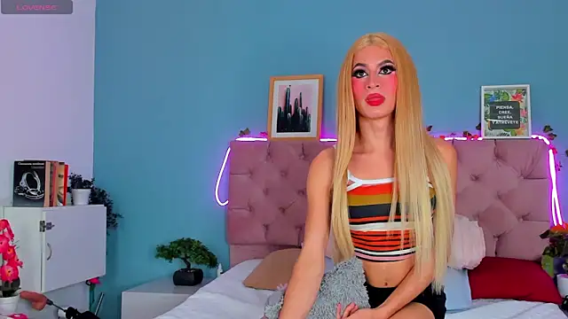 Snapshot of Ladanny_ chatting on January 15, 5:50 am Ladanny online show from January 15, 5:50 am