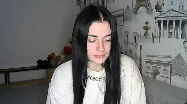 Snapshot of Liana_diva chatting on December 1, 11:25 pm Liana diva online show from December 1, 11:25 pm