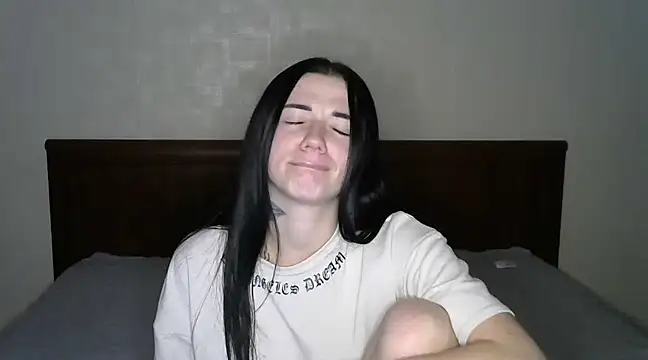 Snapshot of Liana_diva chatting on January 18, 1:30 am Liana diva online show from January 18, 1:30 am