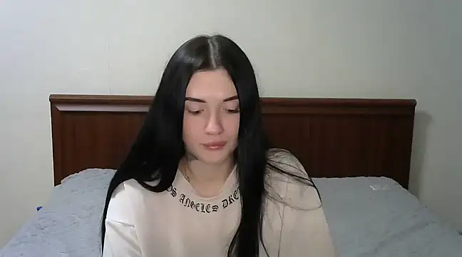 Snapshot of Liana_diva chatting on January 25, 9:04 pm Liana diva online show from January 25, 9:04 pm