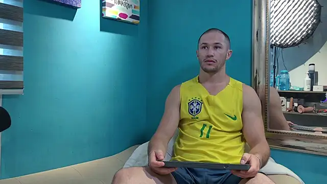 AxelFairchaild online show from September 24, 1:03 pm