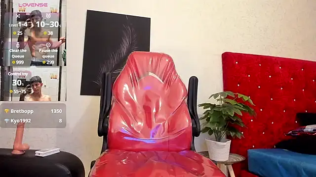 Cristopher23  online show from March 6, 11:09 pm