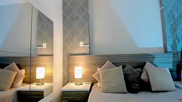 Snapshot of Mistyca chatting on September 25, 10:52 am Mistyca online show from September 25, 10:52 am