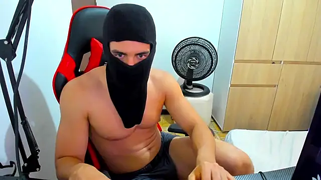 Calihotcaliente277 online show from December 3, 5:12 pm