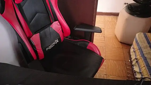 Calihotcaliente277 online show from February 6, 2:42 pm