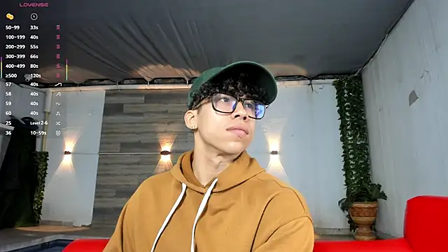 AkazaBoy  online show from December 14, 4:51 am