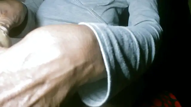 hotriders70e online show from September 11, 8:20 pm