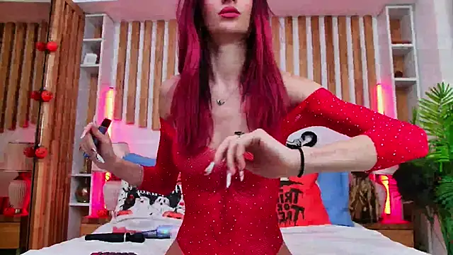 Snapshot of CassieFox_ chatting on October 28, 7:27 pm CassieFox online show from October 28, 7:27 pm