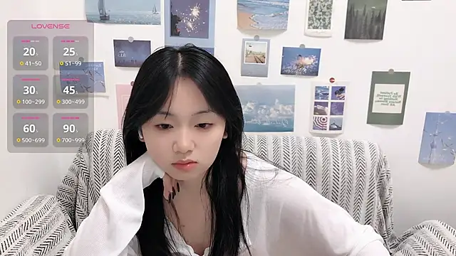 LiLiYbaby online show from September 17, 6:15 am