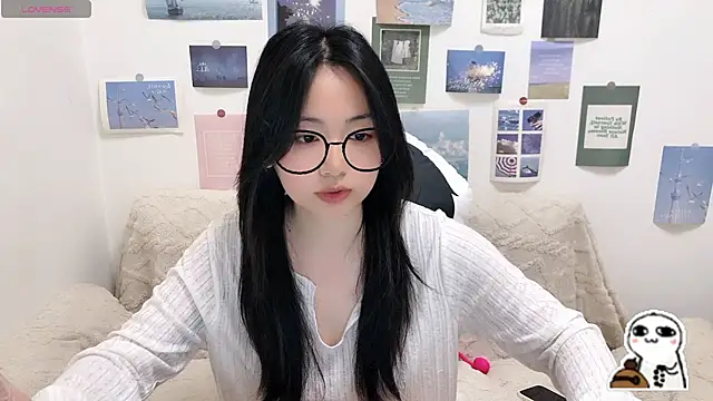 LiLiYbaby online show from February 28, 6:03 am