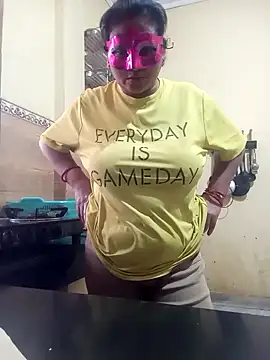 Punjabi beauty123 online show from February 23, 3:35 am