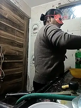 Snapshot of Punjabi_beauty123 chatting on December 5, 8:12 am Punjabi beauty123 online show from December 5, 8:12 am