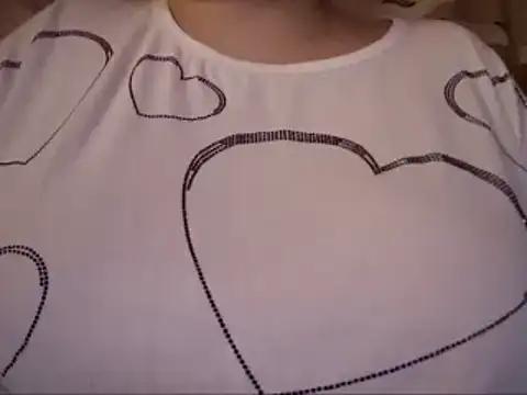 AalinnaK online show from March 22, 12:25 am