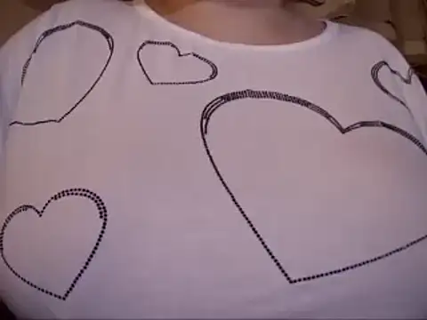 AalinnaK online show from March 23, 5:39 pm