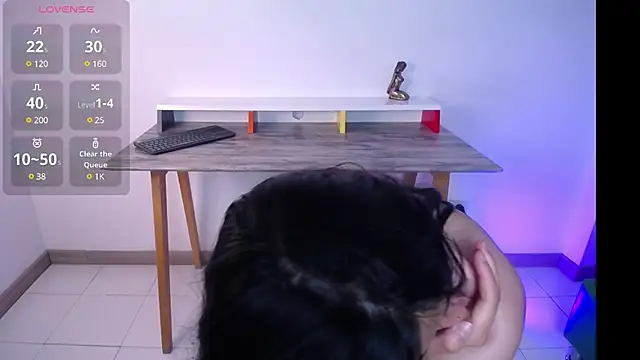 floriamANDjazmin online show from January 14, 8:26 pm