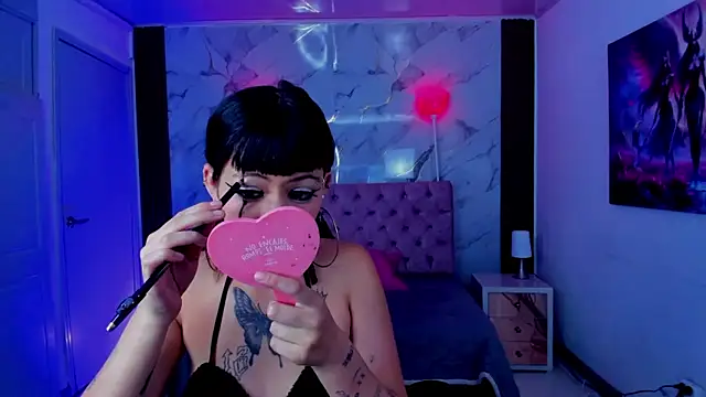 AuroraDiaz online show from February 5, 7:40 pm