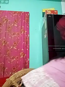 Snapshot of Sumi-roy chatting on October 17, 5:04 pm Sumi-roy online show from October 17, 5:04 pm