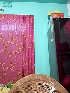 Snapshot of Sumi-roy chatting on October 22, 4:13 am Sumi-roy online show from October 22, 4:13 am