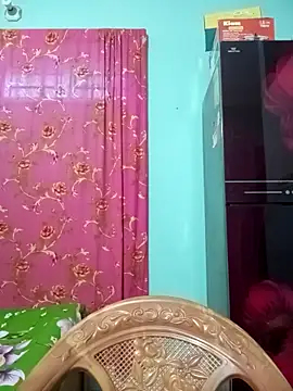 Snapshot of Sumi-roy chatting on October 23, 4:23 am Sumi-roy online show from October 23, 4:23 am