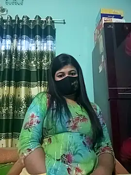 Snapshot of Sumi-roy chatting on November 18, 9:14 am Sumi-roy online show from November 18, 9:14 am