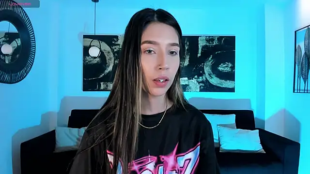 TaraLawrence online show from September 24, 3:43 am