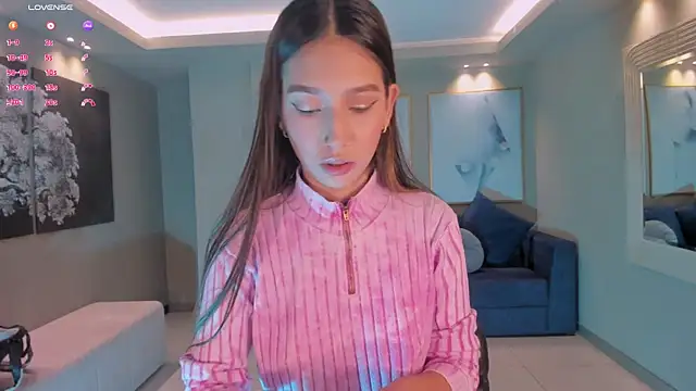 TaraLawrence online show from October 18, 4:48 am